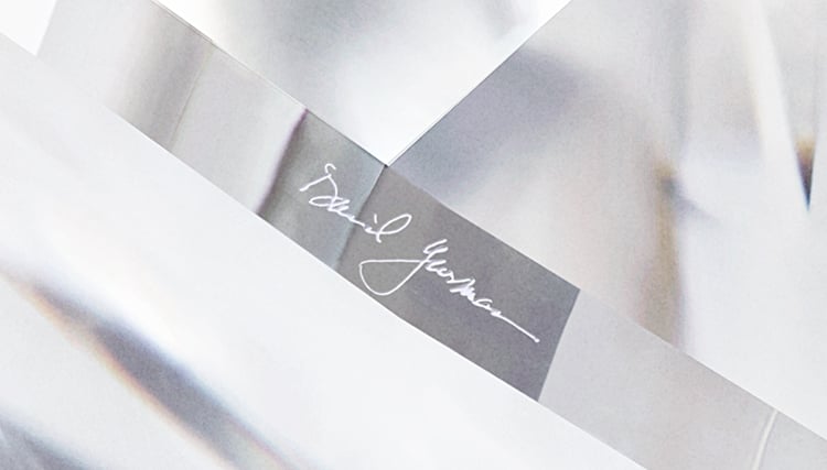 DY Signature Cut